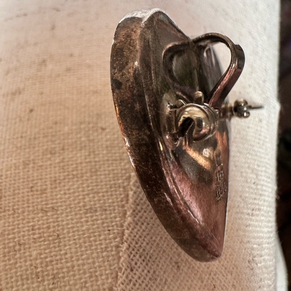 Vintage! Sterling Silver and Inlaid Stone Heart Pin Brooch - Picture 4 of 7